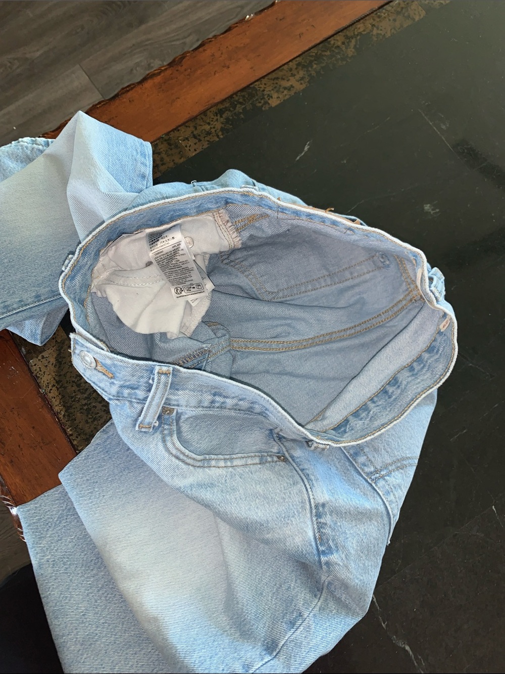 Levi's Light Blue High-Rise Straight Jeans - Picture 4 of 7